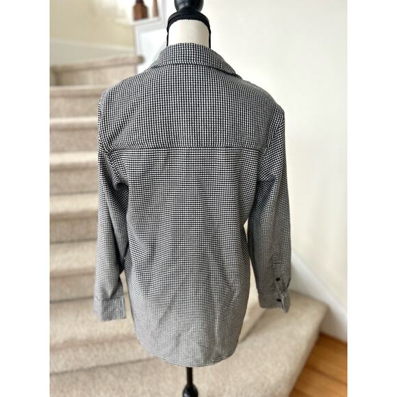 Abercrombie & Fitch Soft AF Black & White Houndstooth Oversize Button Up - Picture 2 of 6